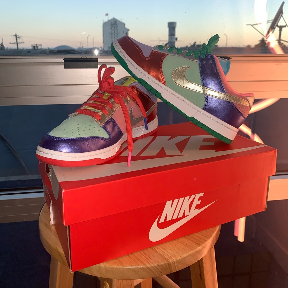 Nike dunk sunset pulse